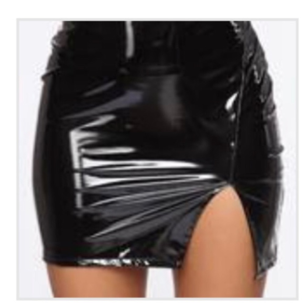 FashionNova Skirt
